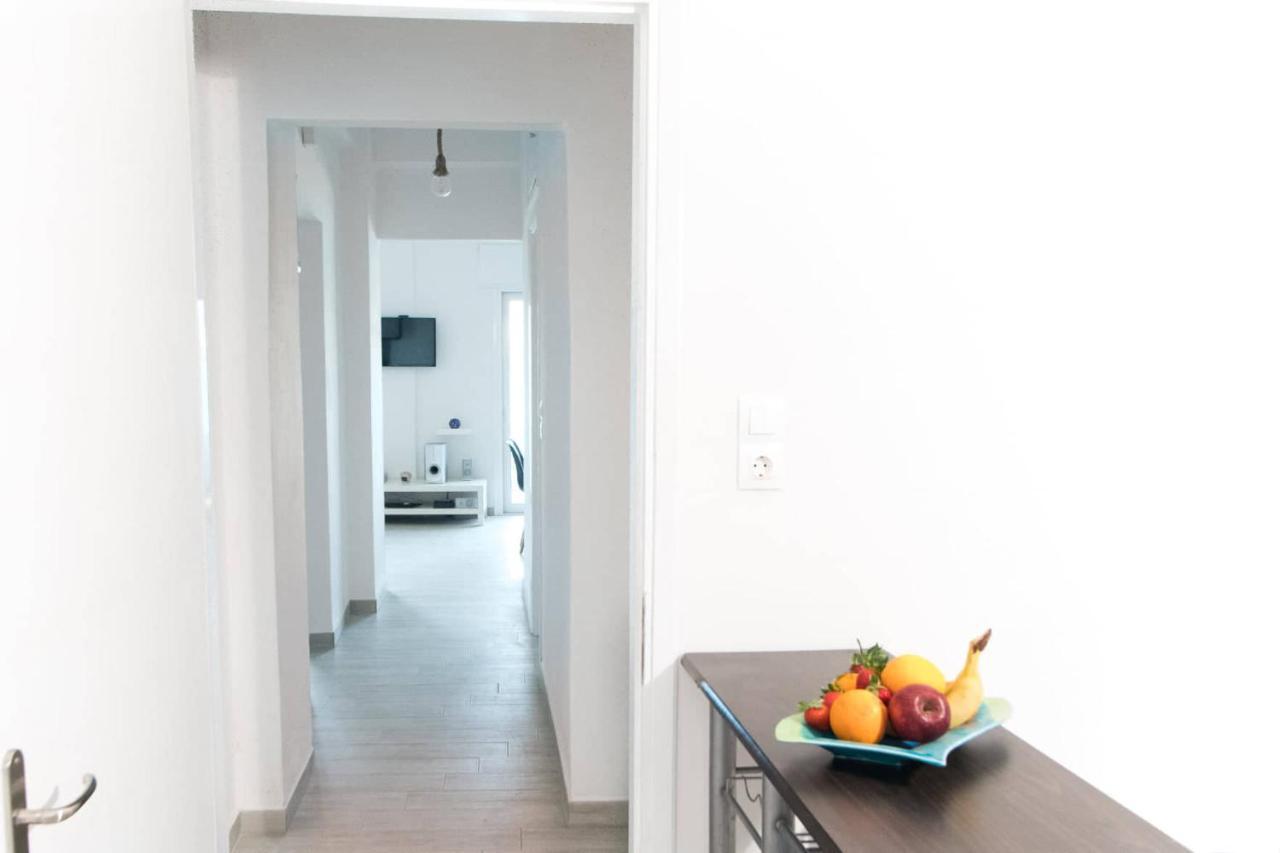 Вилла Iliana Sea Side House Элунда Экстерьер фото